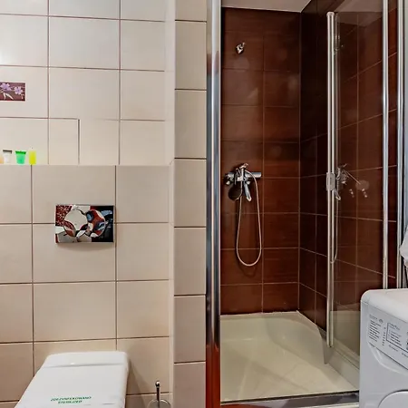 Horyzont -apartamenty W Czesci Uzdrowiskowej Kasprowicza,fredry- Blisko Morza!!! Kołobrzeg